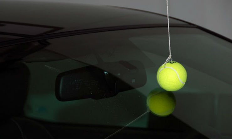 parking Tennis-Ball