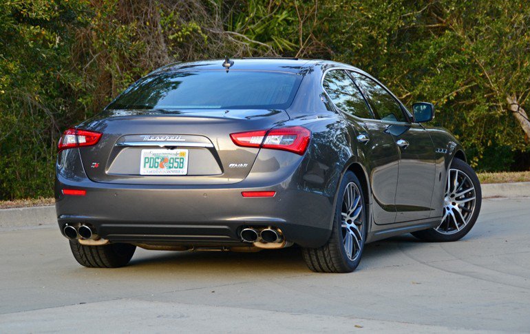 Maserati-Ghibli-S-Q4