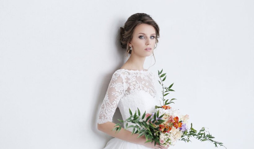 Choose the Right Bridal Hairstyle