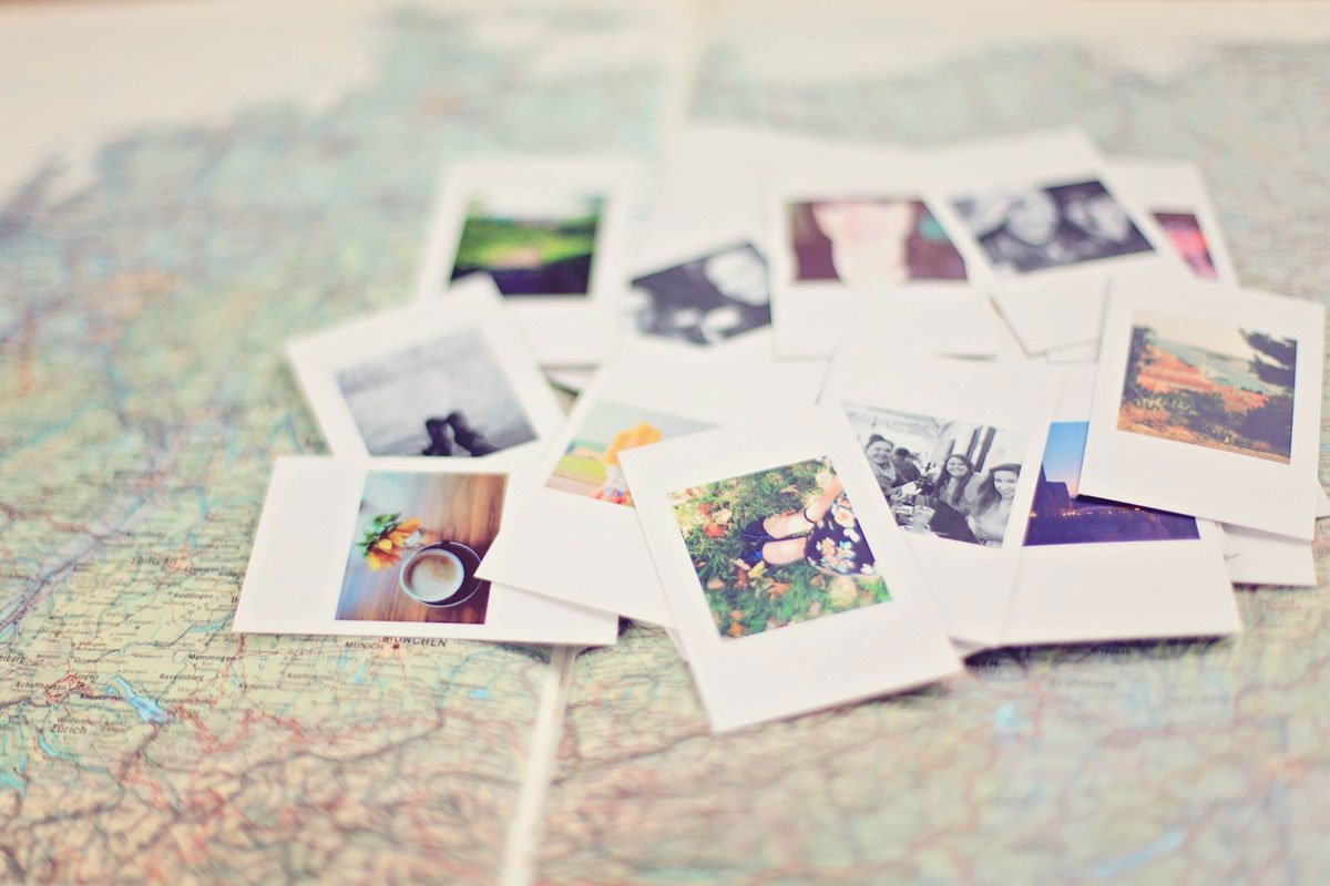 creative ways to showcase your travel memories