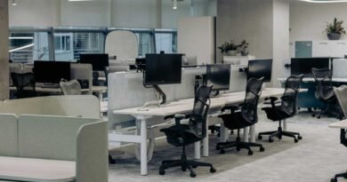 Renting vs. Buying Office Furniture