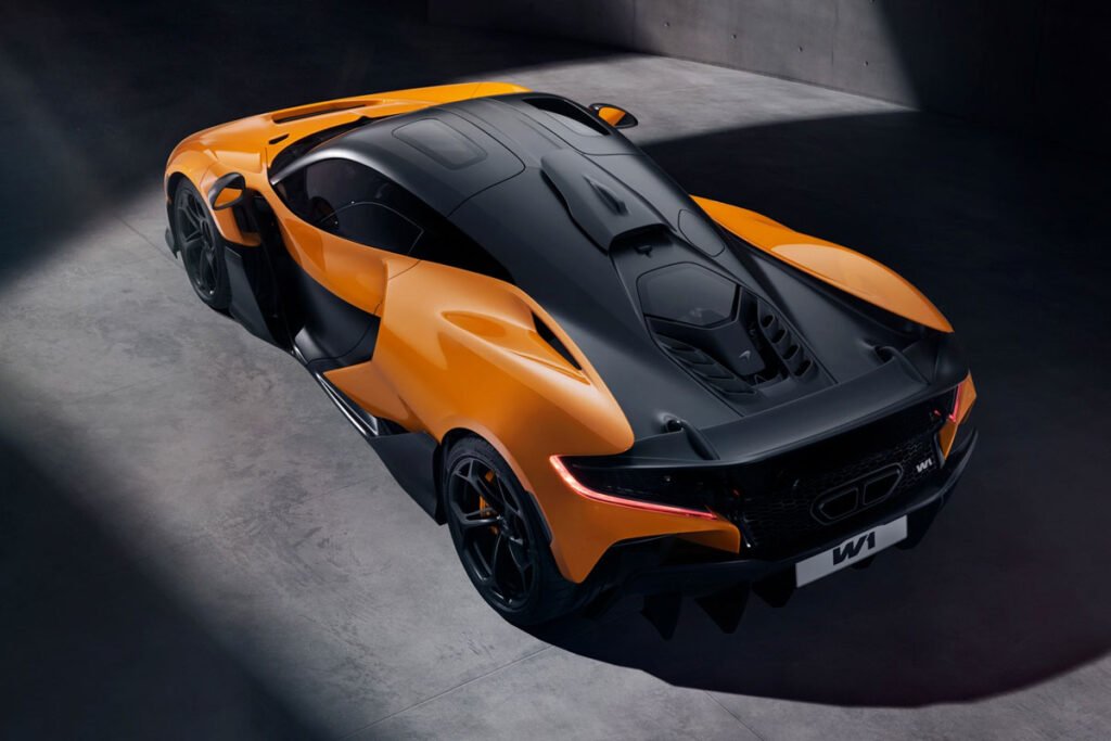 Mclaren plug-in hybrid hypercar