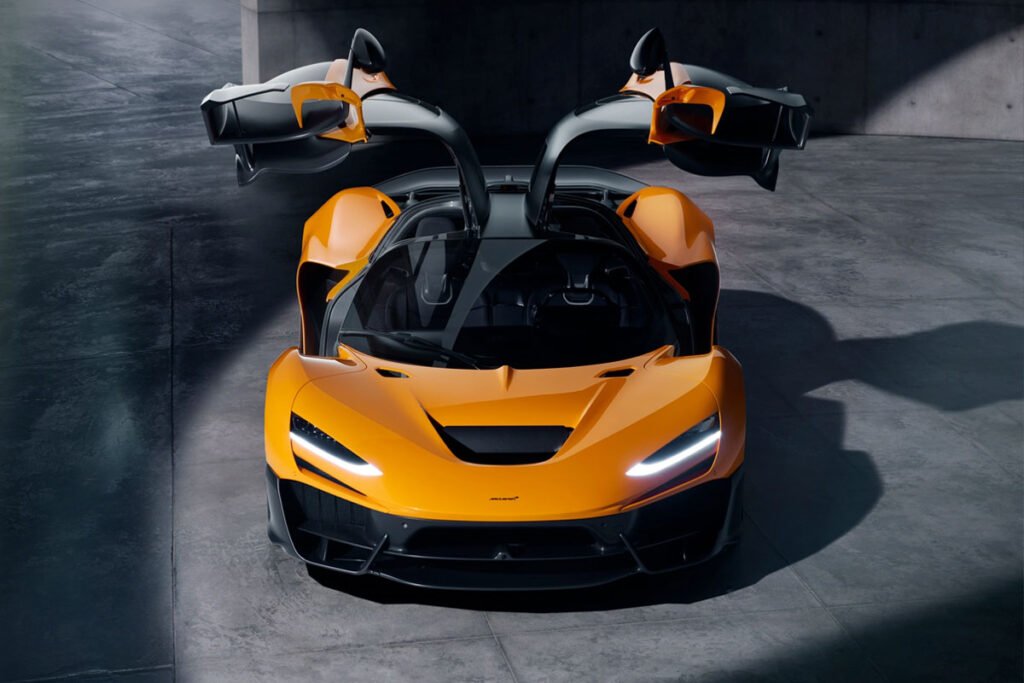 Mclaren plug-in hybrid hypercar