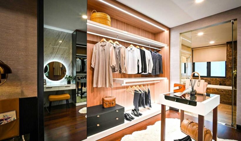 What Makes a Wardrobe Truly Empowering?
