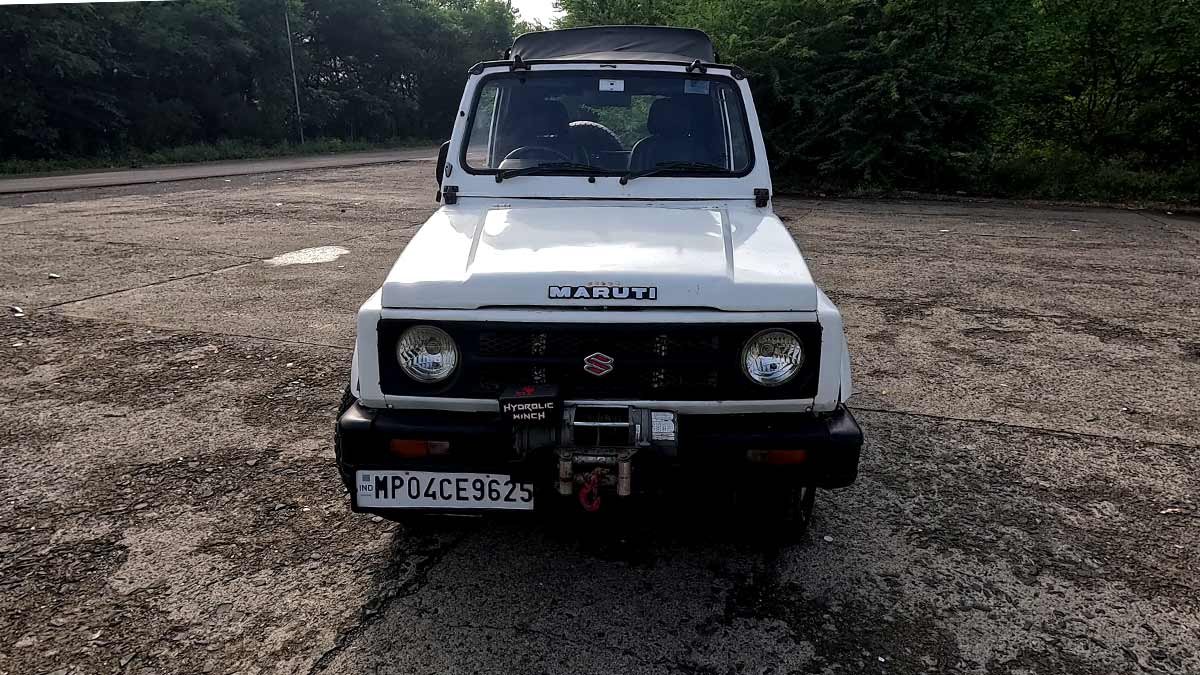 Front of Maruti Suzuki Gypsy