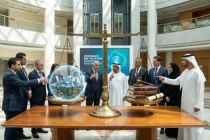 How governments can balance innovation with accountability