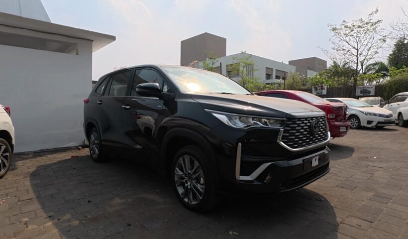 Toyota Innova Hycross Hybrid