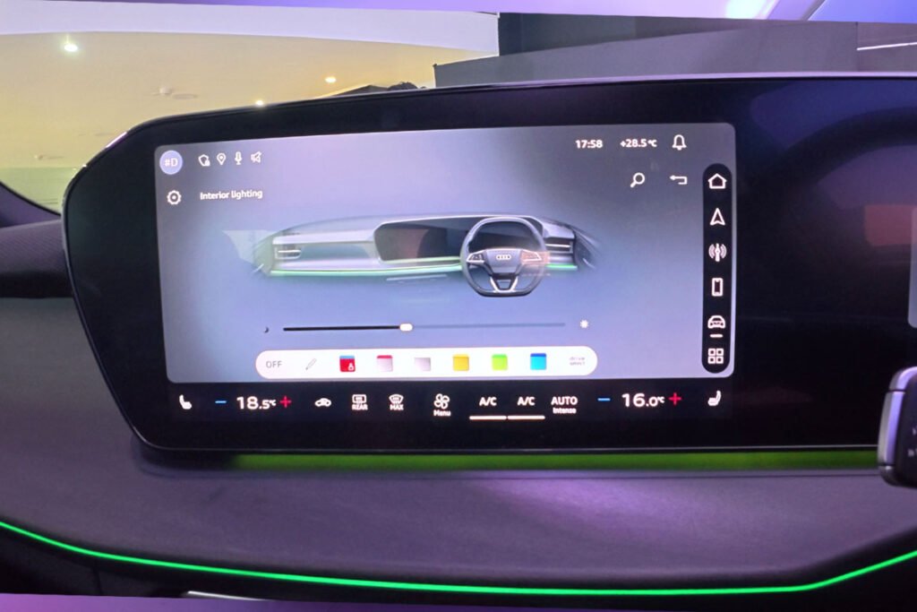 2027 new Audi Q3 Touchscreen